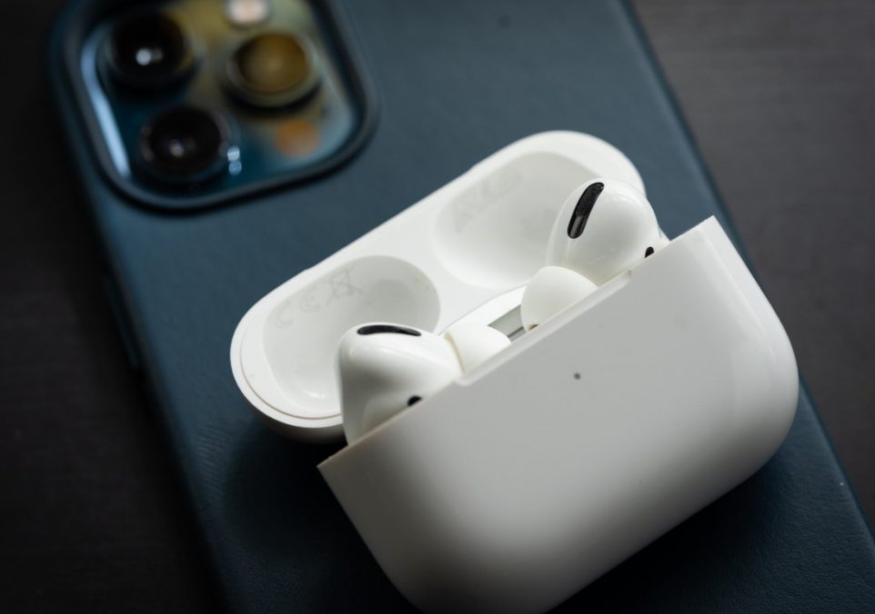 troubleshooting airpods pro