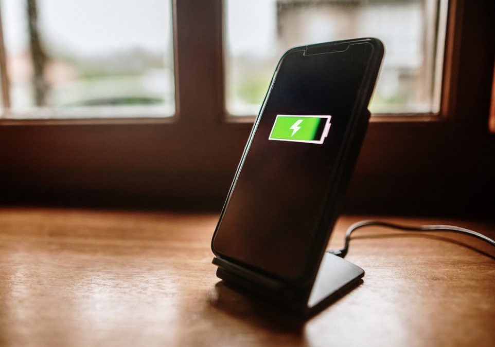 how does wireless charging work