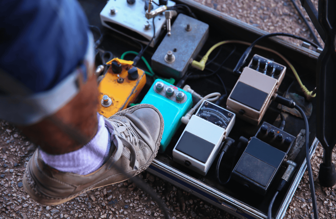 how to chain guitar pedals